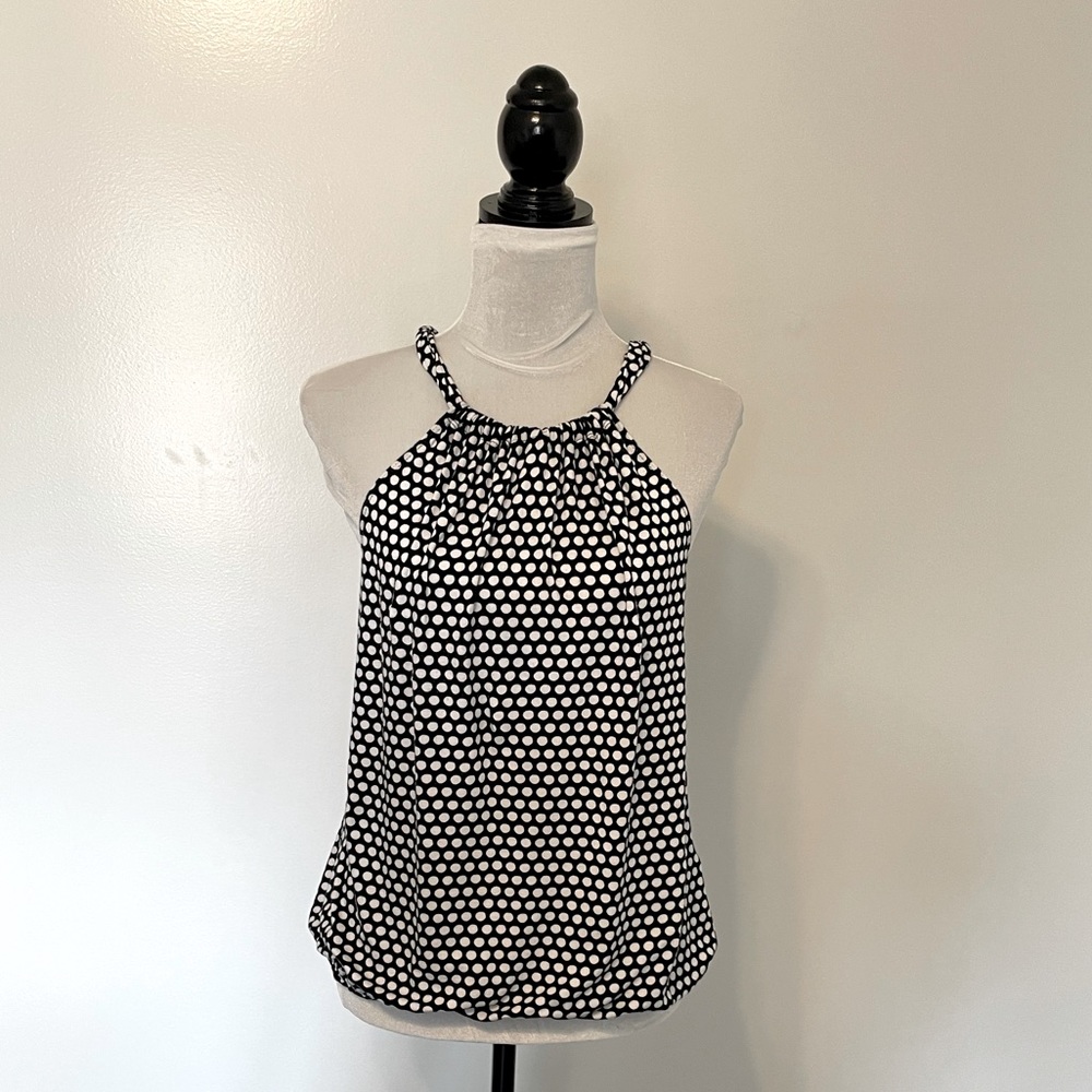 Black and White medium